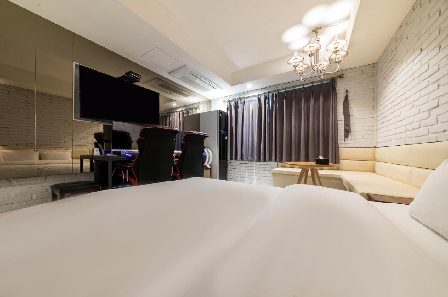 Hotel Yaja Terminal Branch Йонін Екстер'єр фото